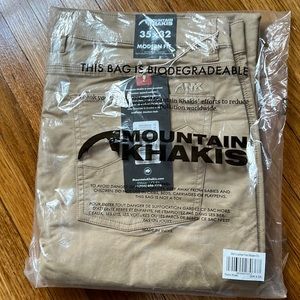 Men’s mountain khaki larimer pant